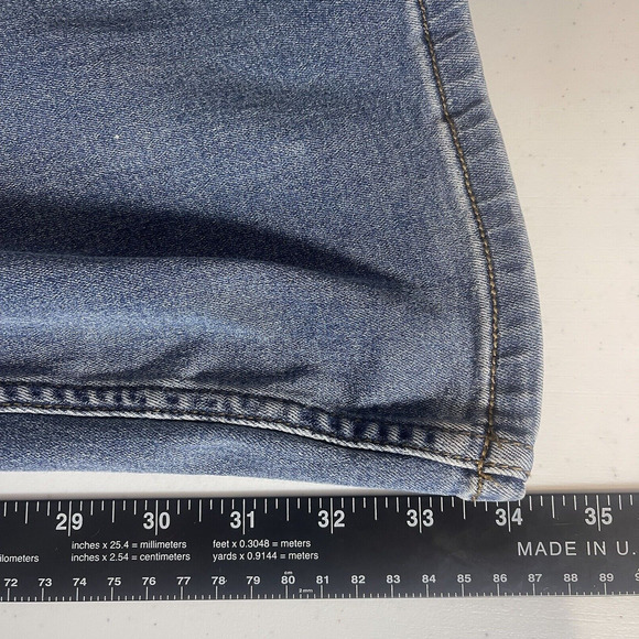 Free People Flare Jeans Penny Pull-On Size 26 Blue Denim Wide Leg Stretchy Boho - Picture 11 of 14